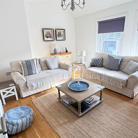 Harbour Retreat Padstow - Entire Apartment In The Beautiful Old Town Of Padstow Harbour 외부 사진